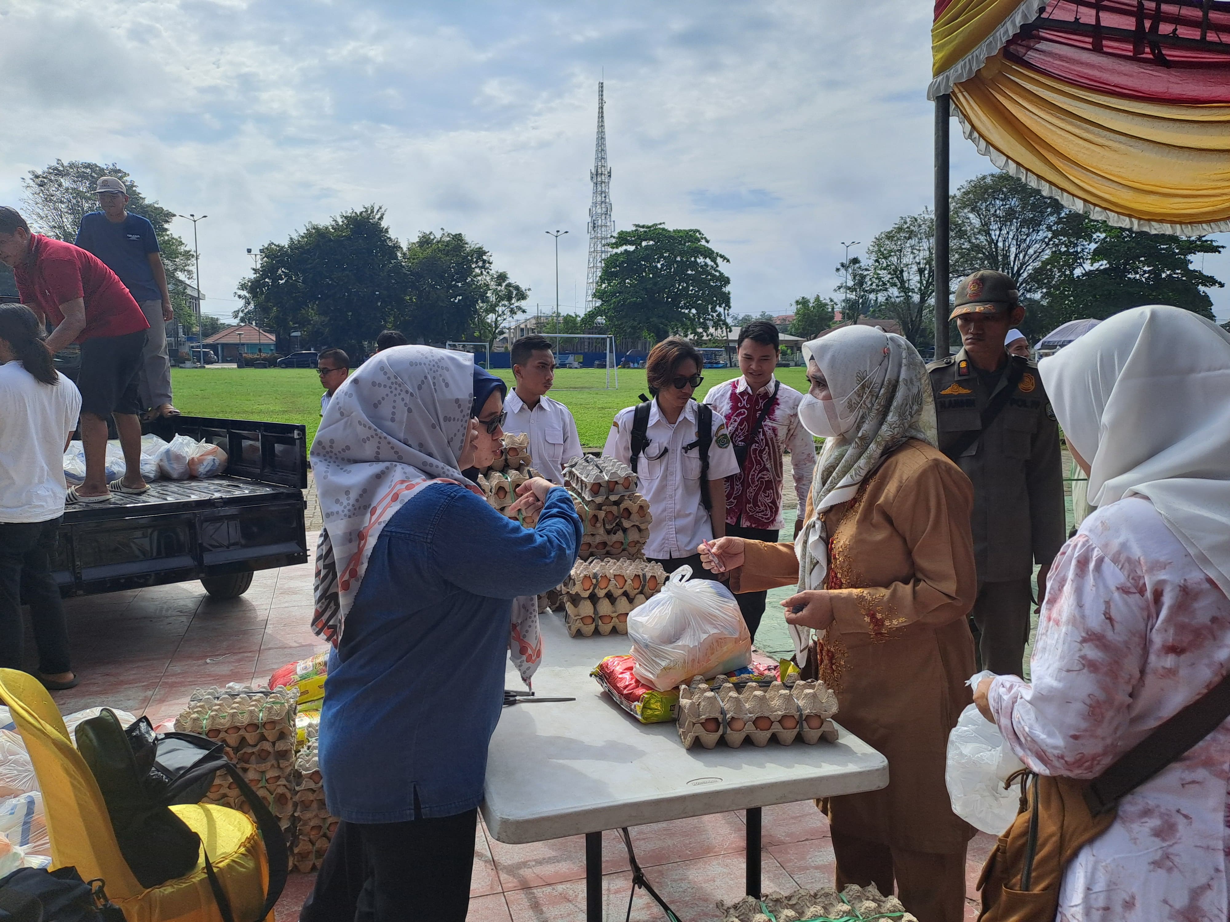 Perdagangan Kabupaten Tapin: Meningkatkan Daya Saing Pasar Lokal dengan Inovasi dan Kolaborasi